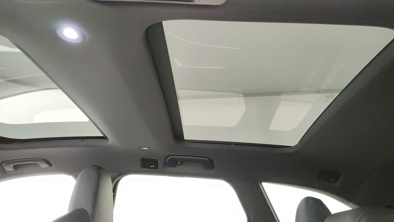 AUDI RS6 Avant 4.0 mhev performance quattro tiptronic