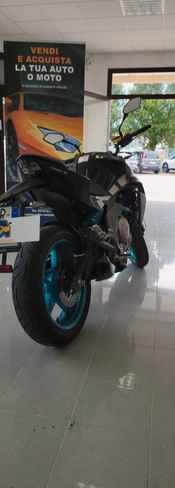 Cf Moto 650NK CON SOLO KM3045 - COME NUOVA-GARANZIA 12 MESI ESTENDIBILE FINO A 36 MESI.