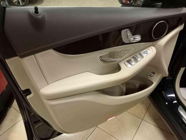 MERCEDES-BENZ GLC 250 d 4Matic Exclusive ** KM CERTIF. MERCEDES **