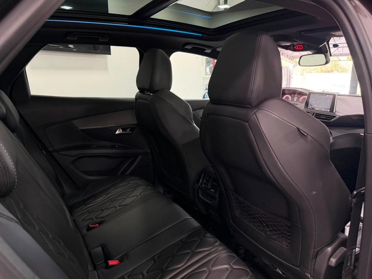 Peugeot 3008 BlueHDi 180 S&S EAT8 GT