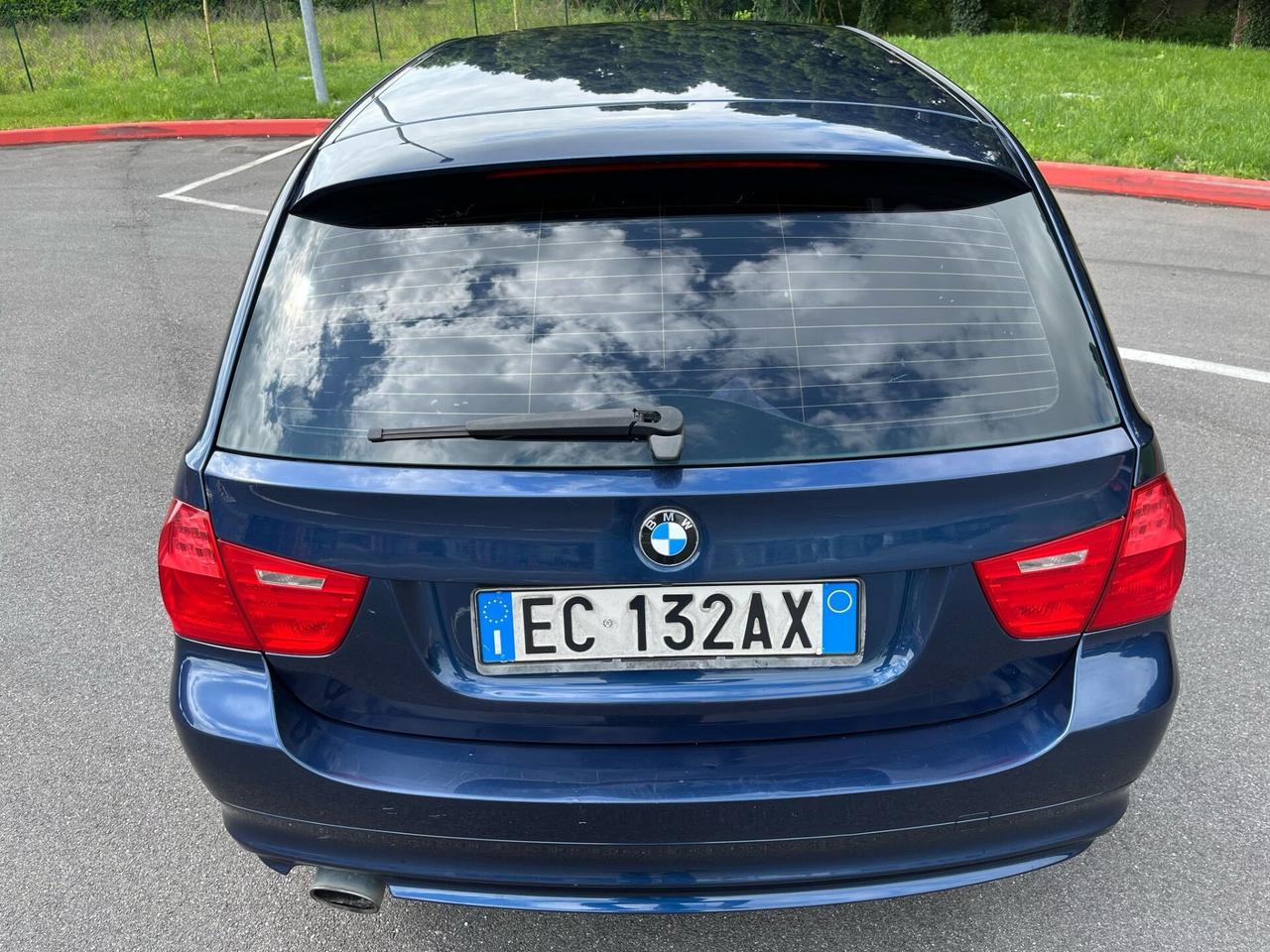 Bmw 318d 2.0 143CV Touring Perfetta