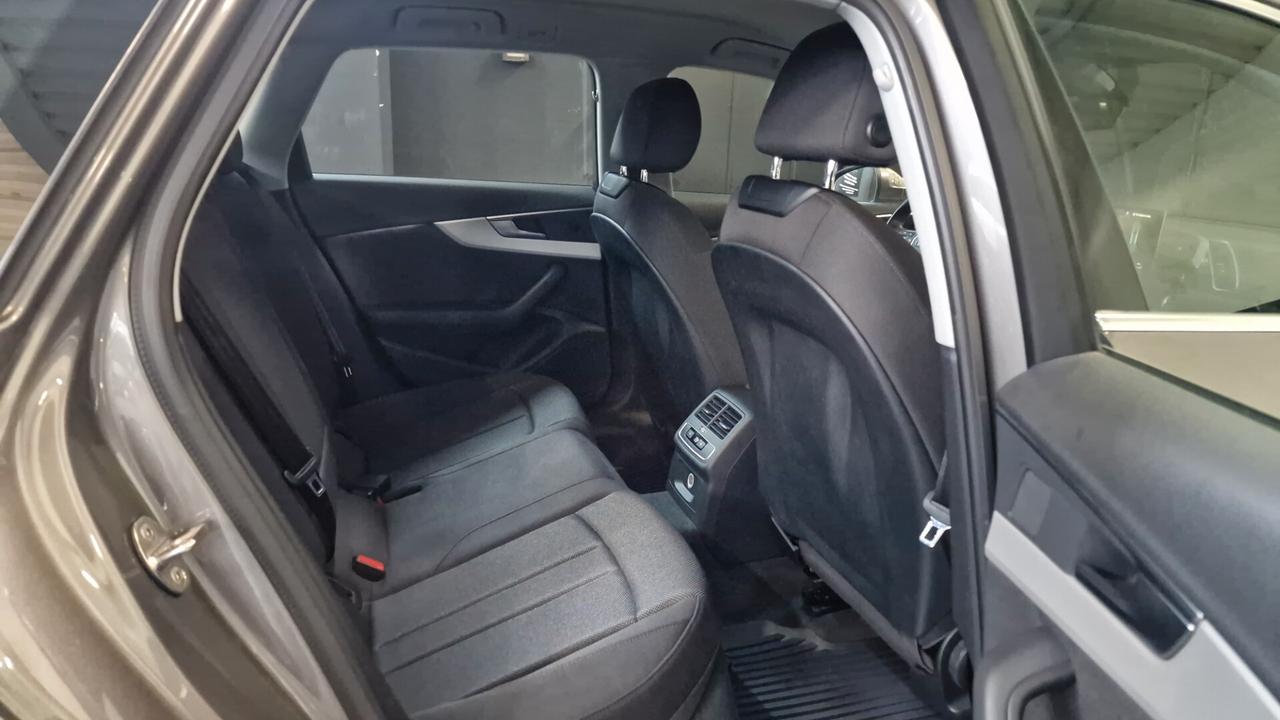 Audi A4 Avant 35 TDI/163 CV S tronic line edition
