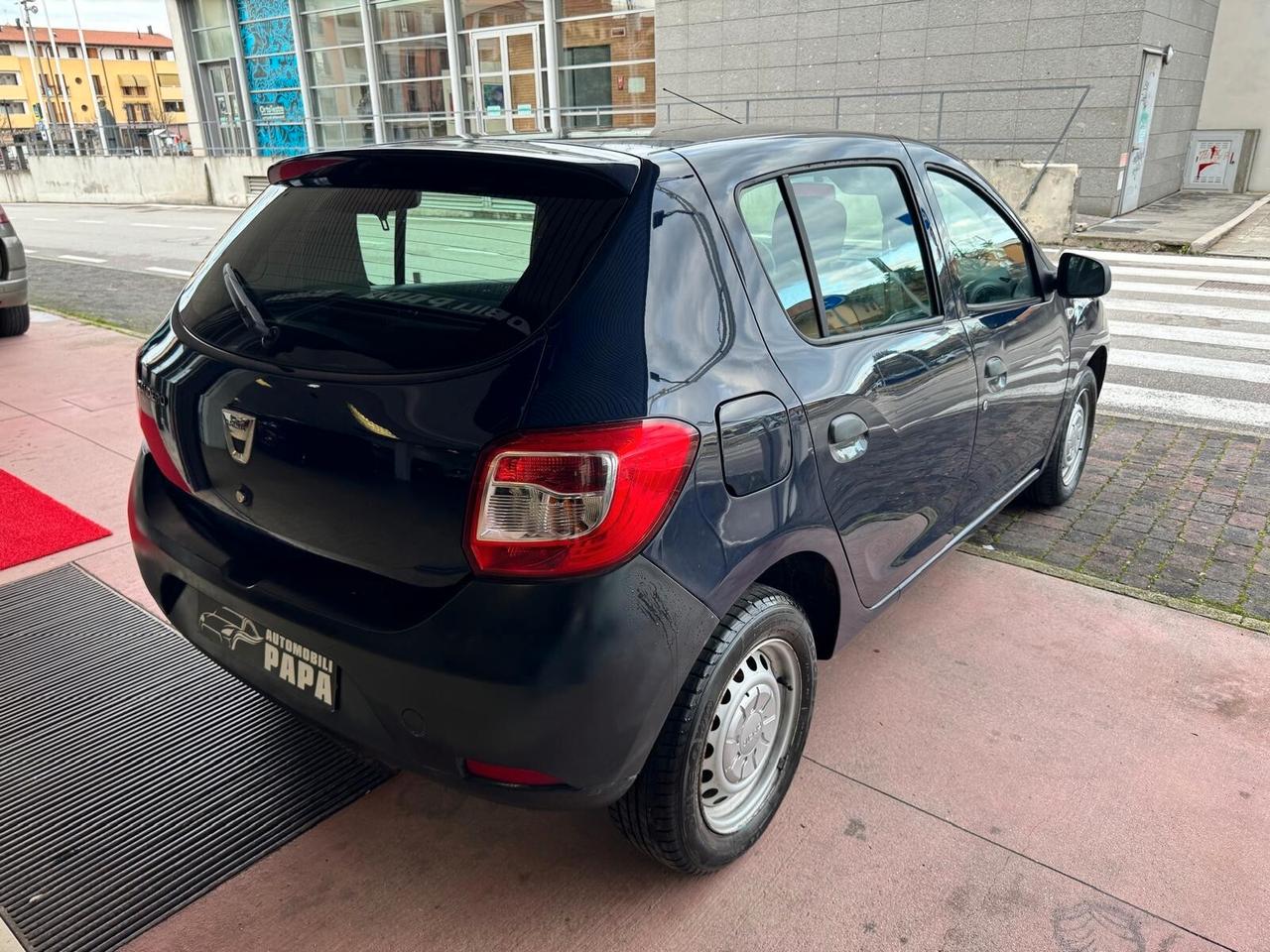 Dacia Sandero 1.2 75CV