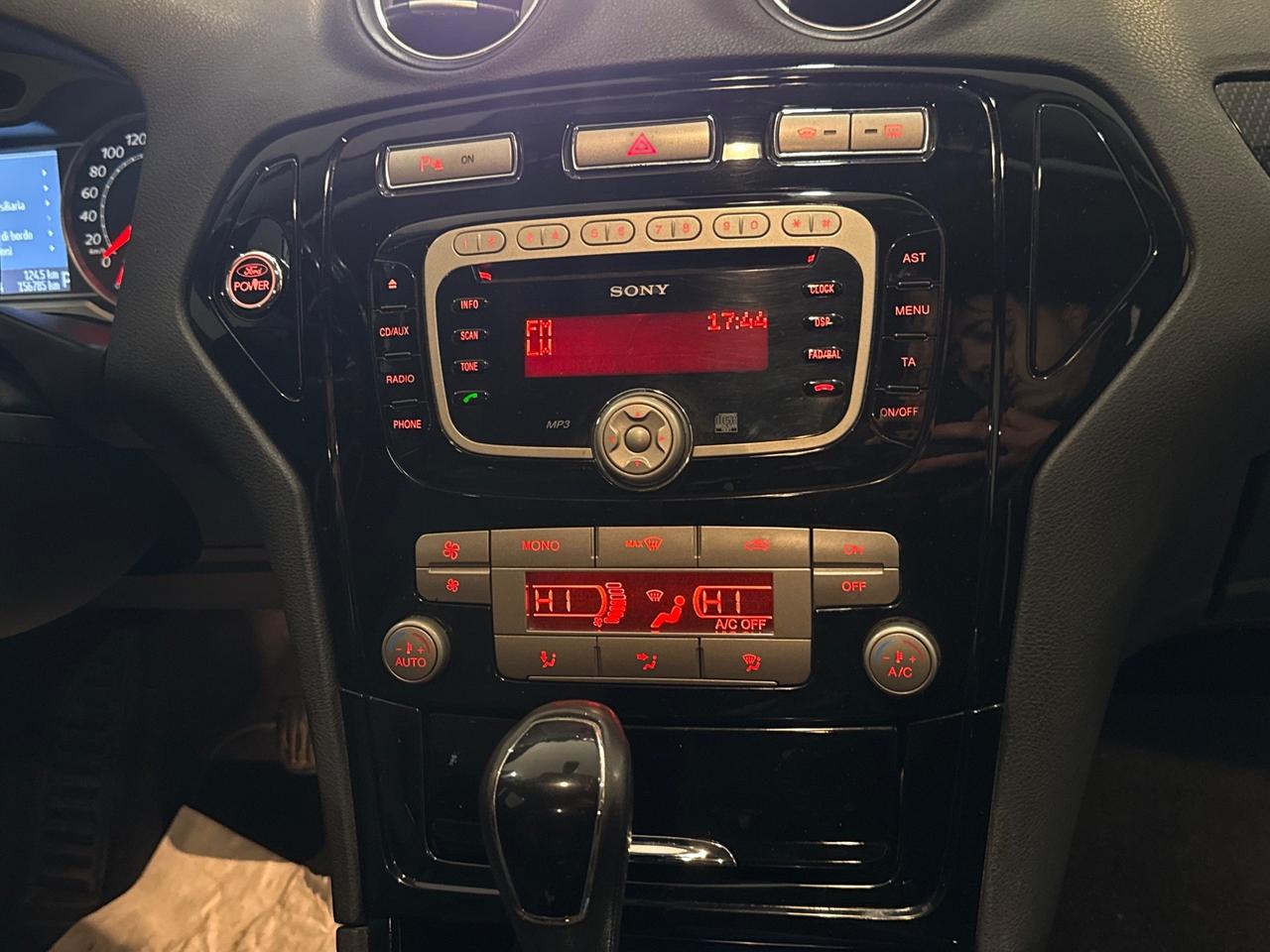 Ford mondeo 2.0 DIESEL AUTOMATICO 2010