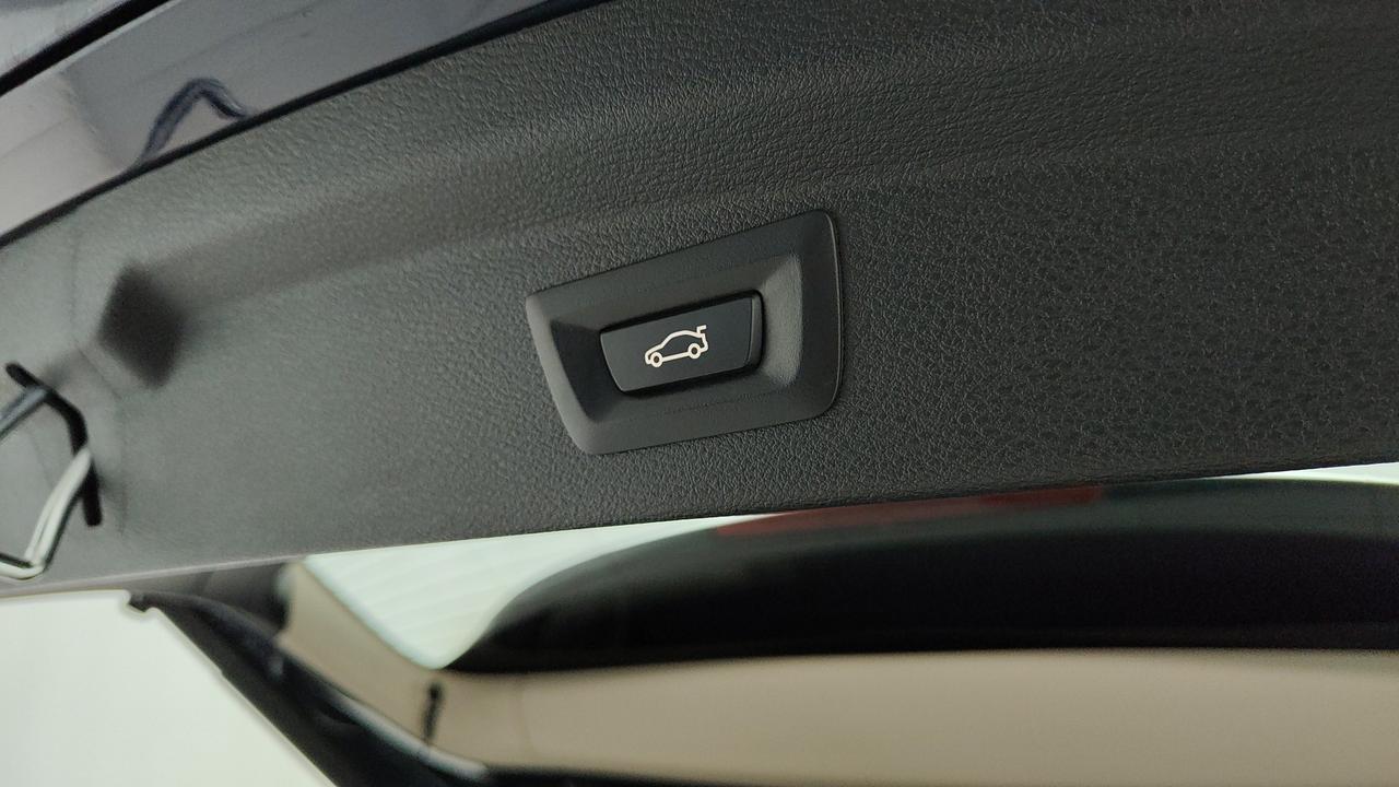 BMW X2 F39 - X2 F39 - X2 sdrive16d Business X