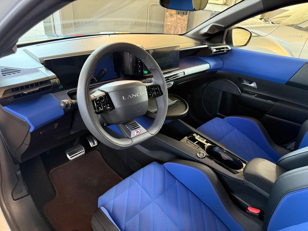 Lancia Ypsilon 54 kWh HF