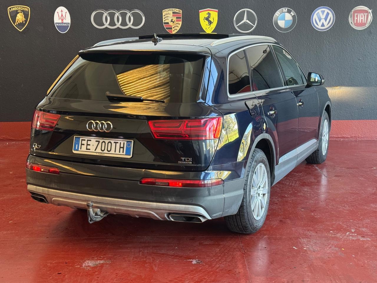 Audi Q7 3.0 TDI 7 POSTI GANCIO TRAINO TETTUCCIO