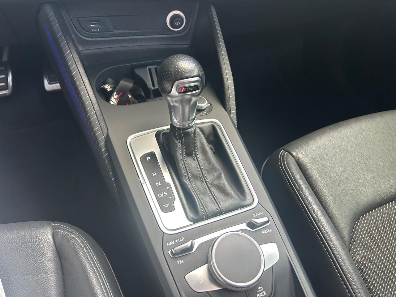 Audi Q2 30 TDI S line Edition tetto