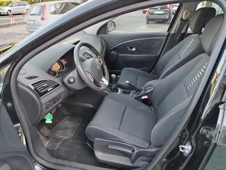 Renault Megane Mégane 1.5 dCi 110CV Attractive