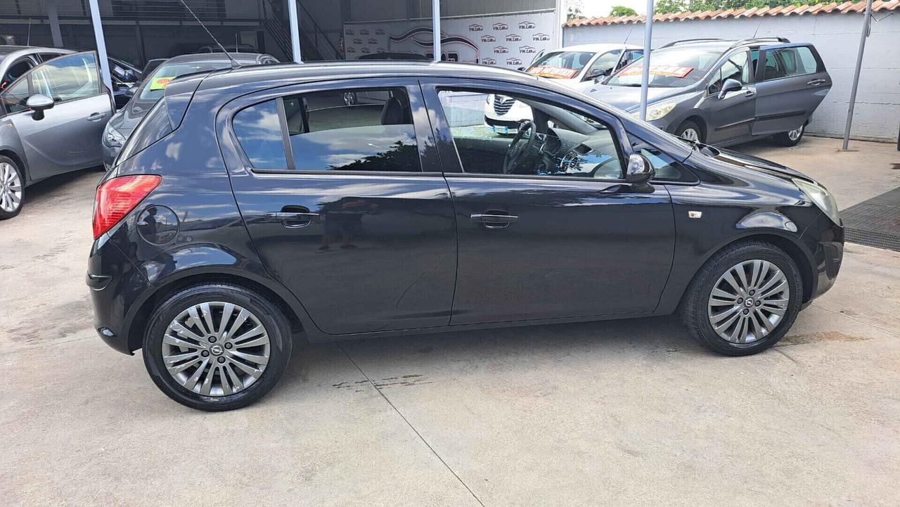 Opel Corsa 1.2 Benzina 86Cv 5 Porte Sport