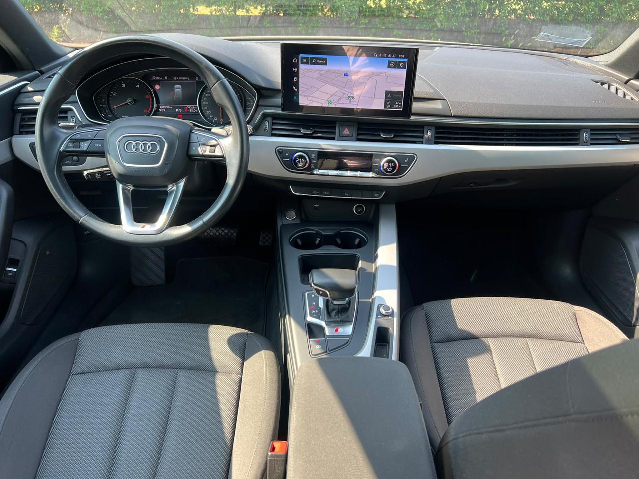 Audi A4 Avant 40 TDI S tronic line edition