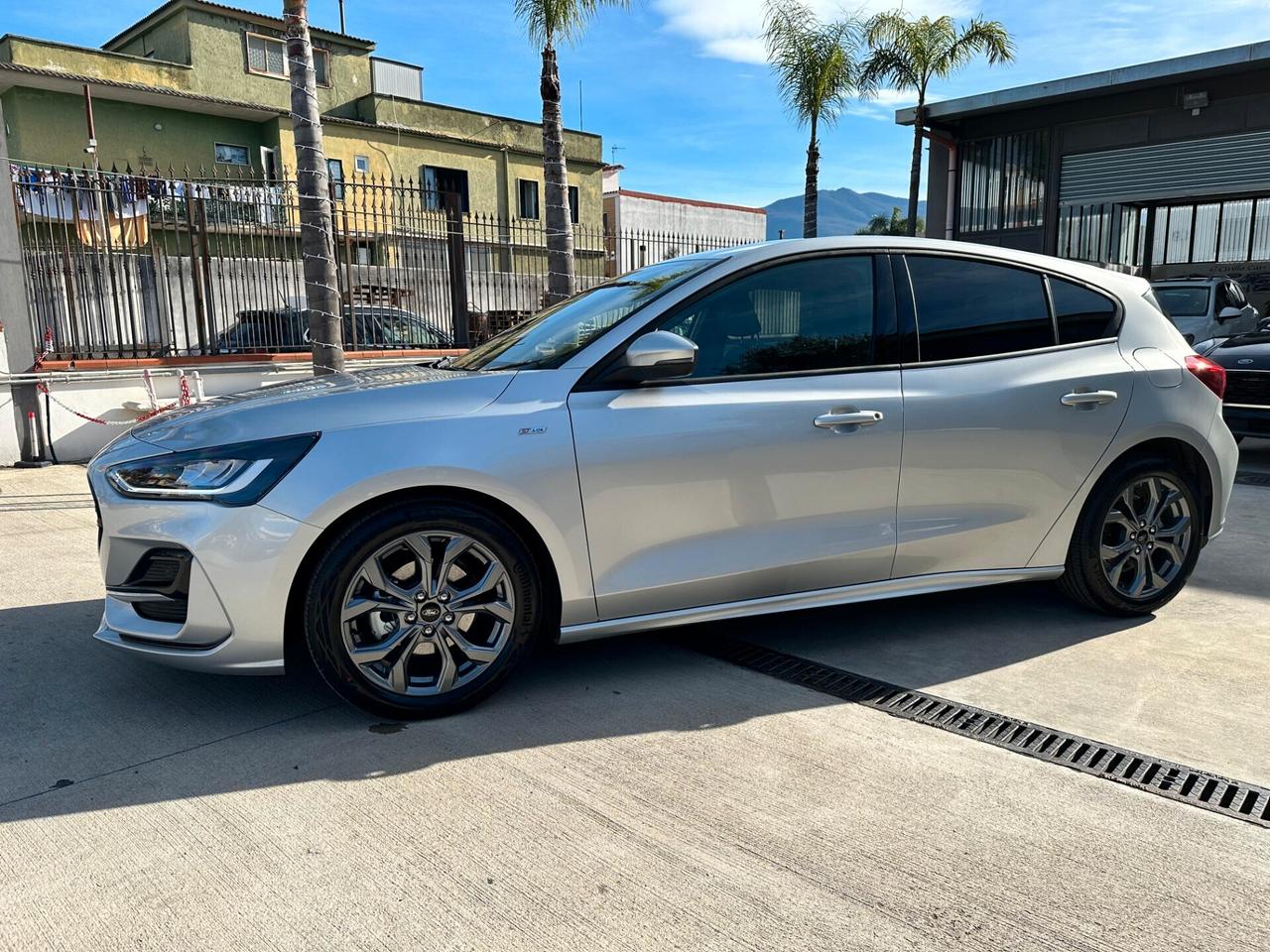 Ford Focus 1.0 EcoBoost Hybrid 125 CV 5p. ST Line