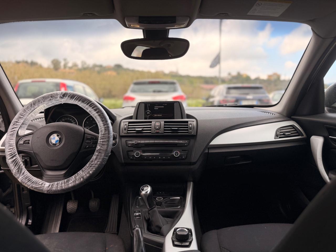 Bmw 118 118d 5p. Msport