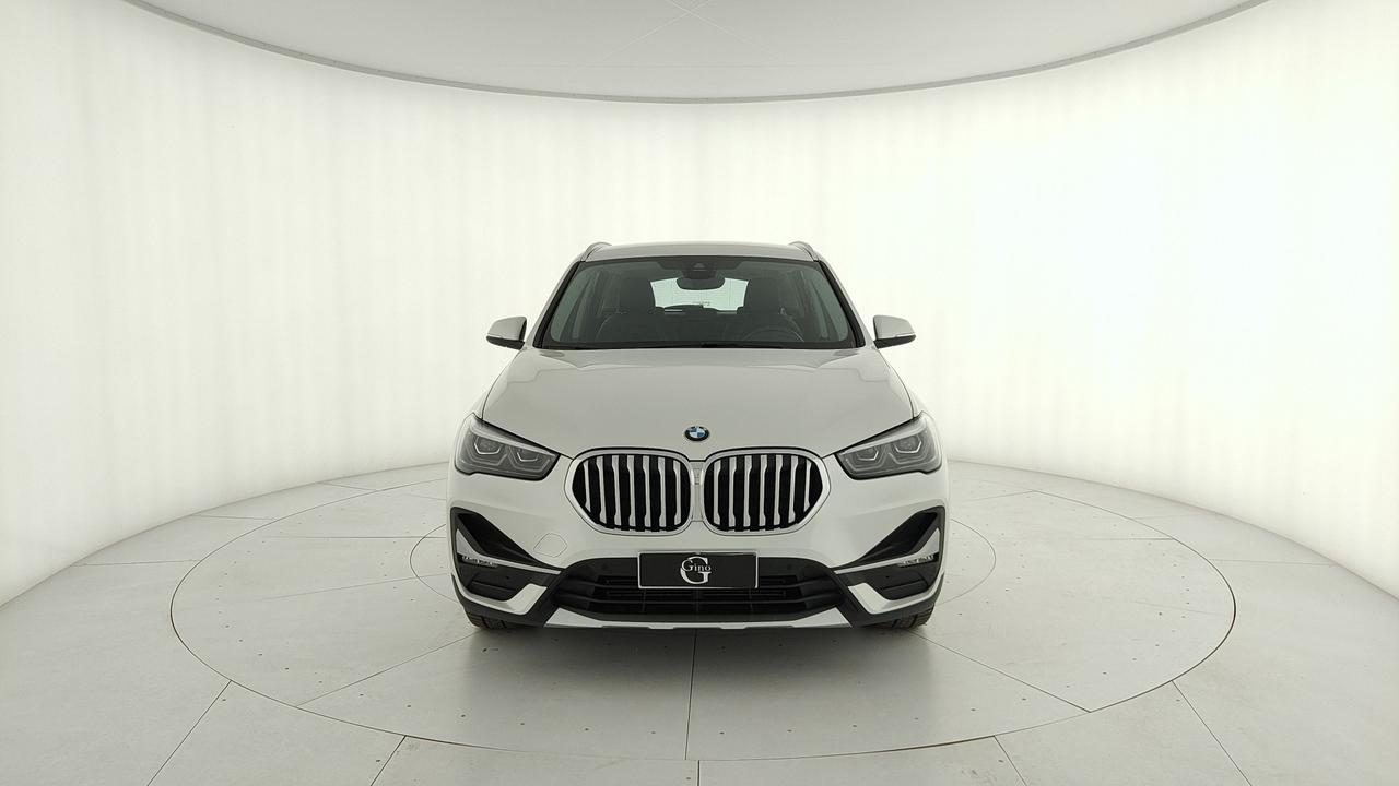 BMW X1 F48 2019 - X1 xdrive18d xLine auto