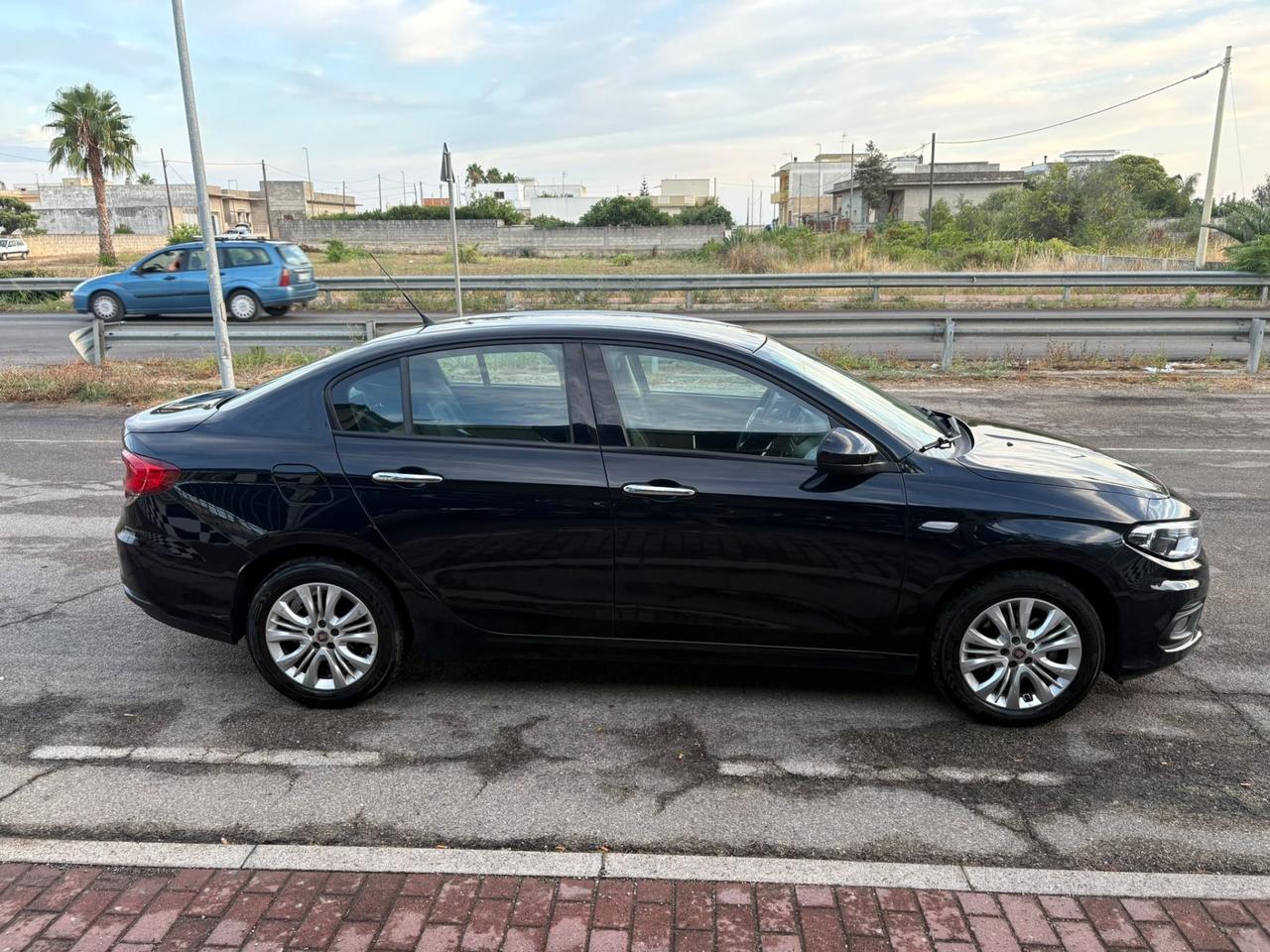 Fiat Tipo 1.6 Mjt Easy Unipro 2016
