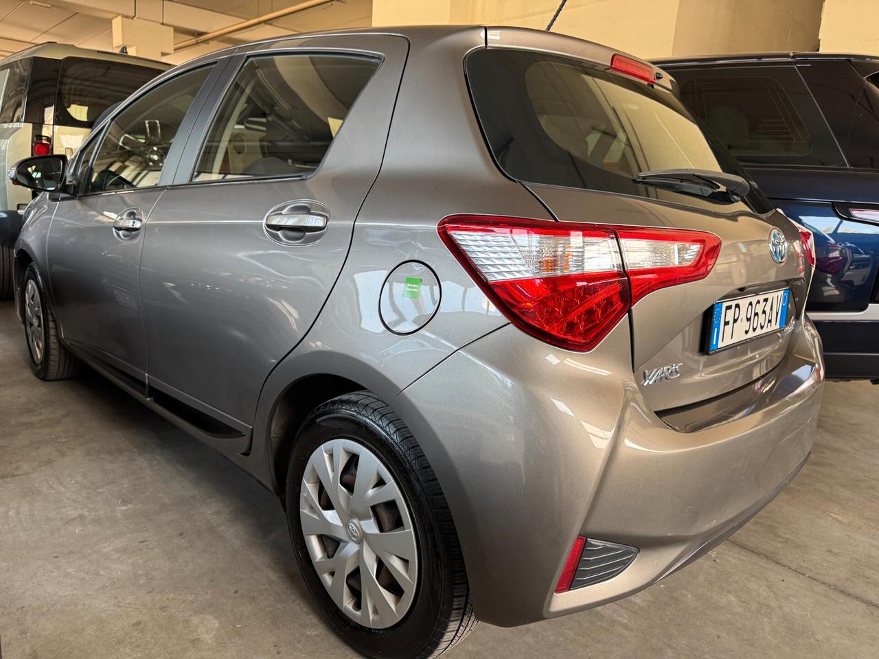 Toyota Yaris 1.5 Hybrid 5 porte Active