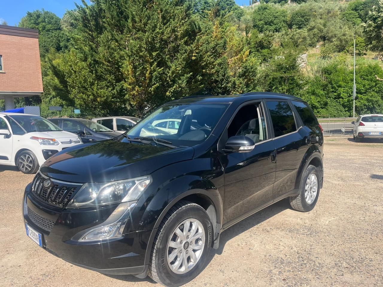 Mahindra XUV500 2.2 16V FWD W8 - 7 Posti