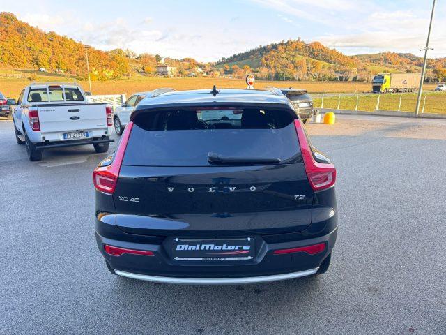 VOLVO XC40 T2 automatico Core Benzina 1.5 PROMO