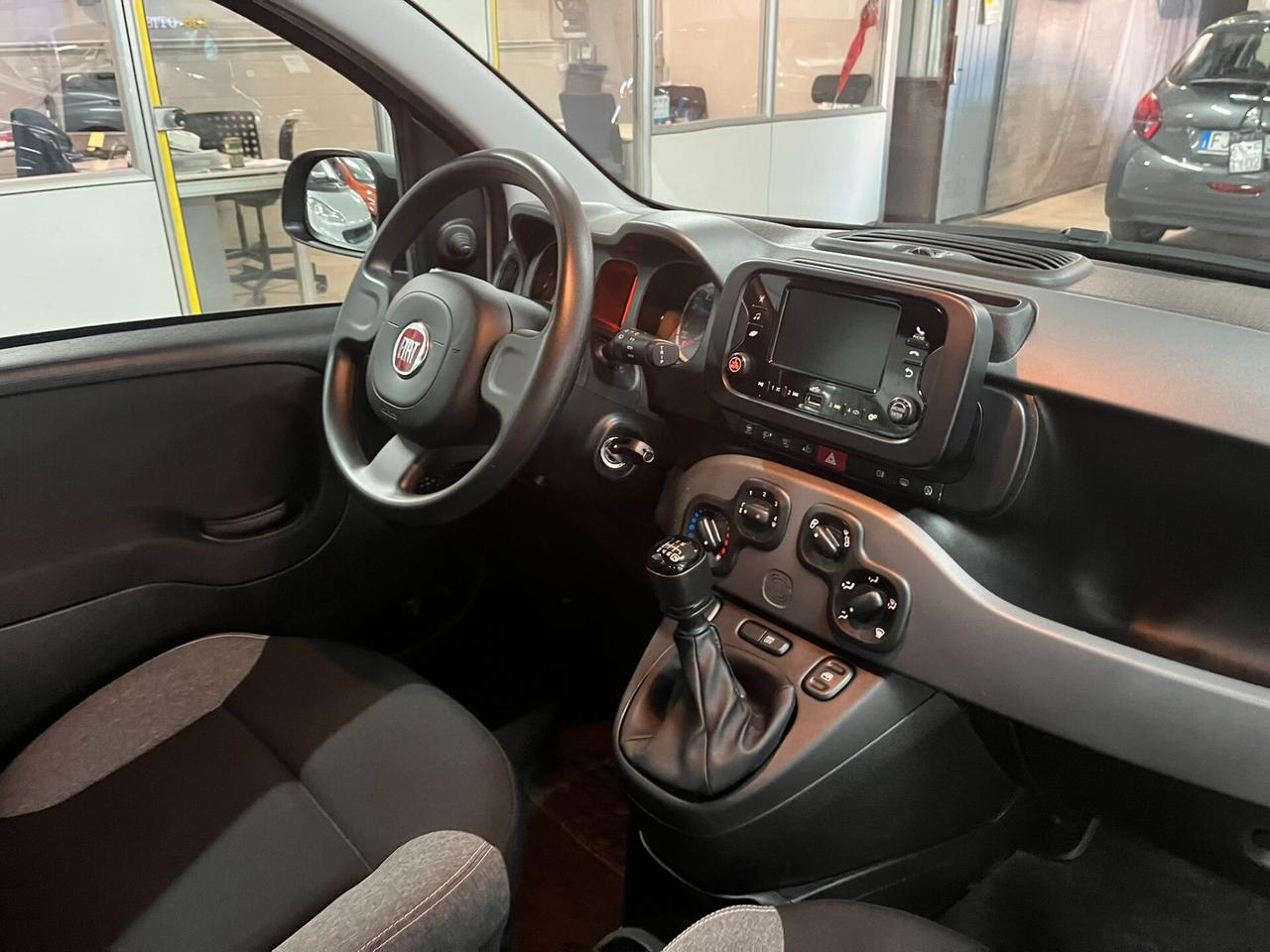 Fiat Panda 1.0 Hybrid, 5 posti!