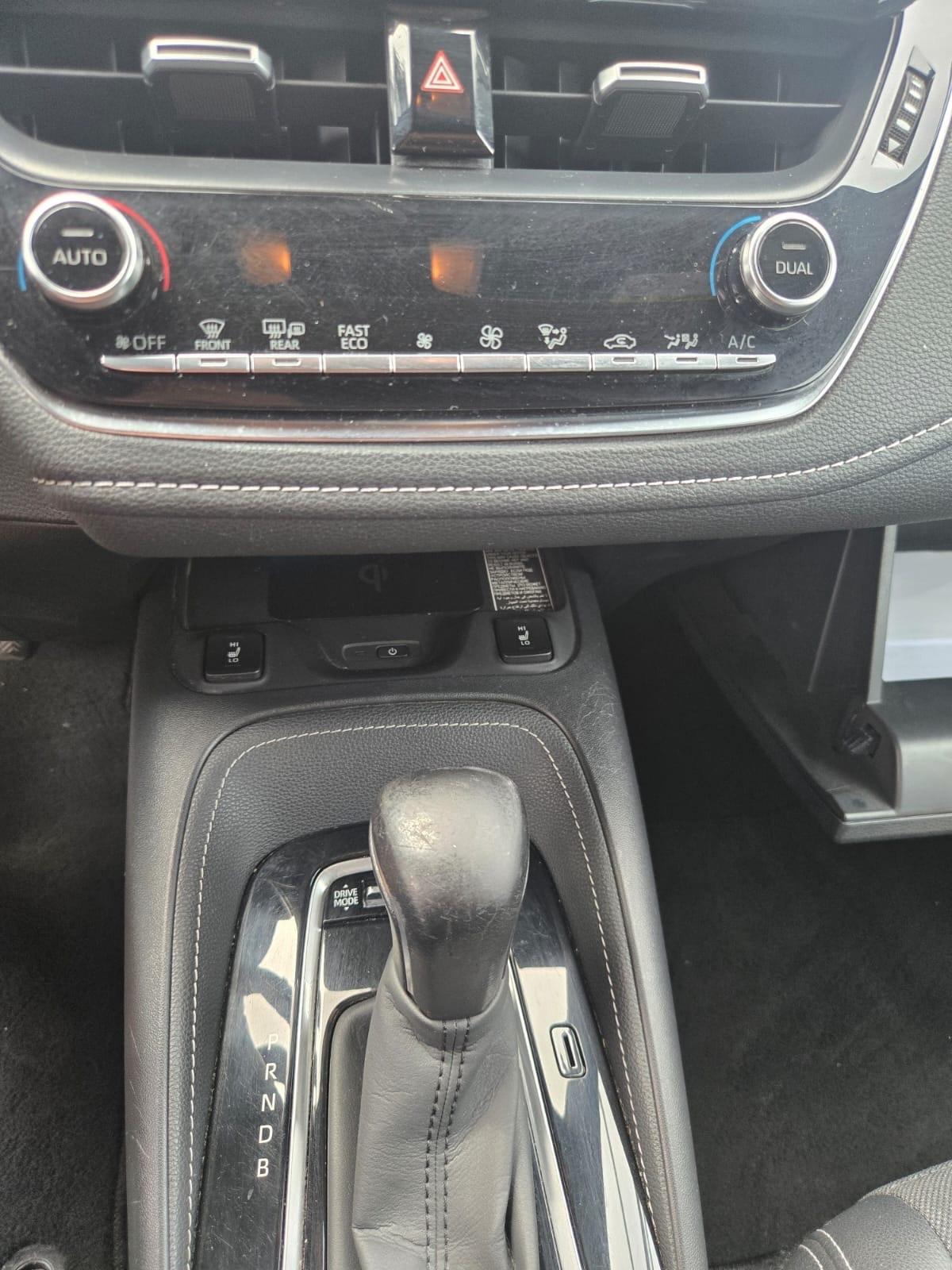 Toyota Corolla 1.8 Hybrid Style
