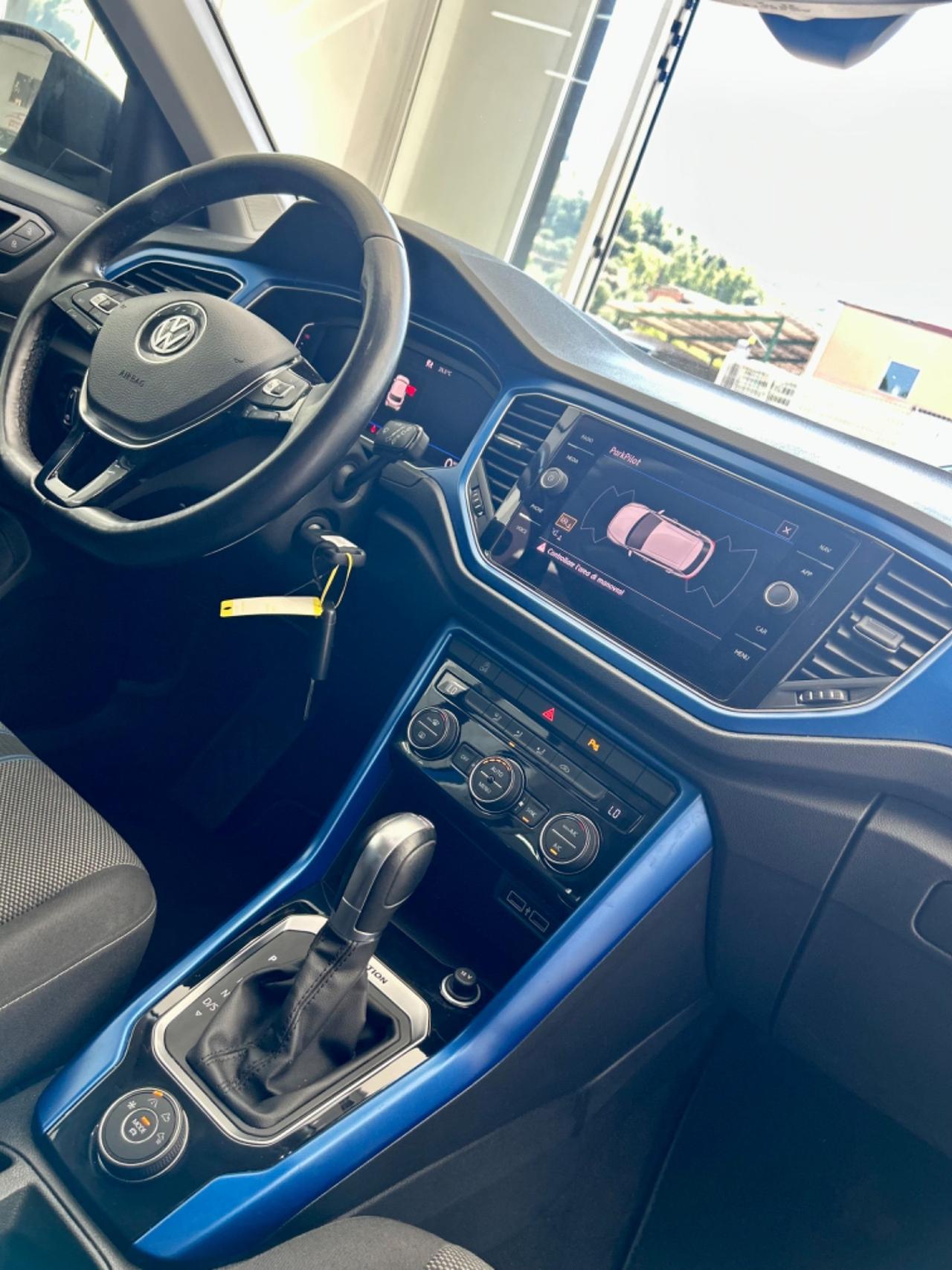 VW T-Roc 2.0 TDI SCR 150 CV DSG 4MOTION finanziabile