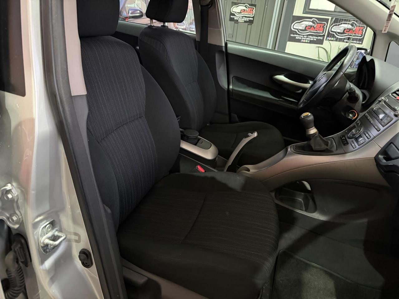 Toyota Auris 1.4 D-4D 5 porte Sol MY'08