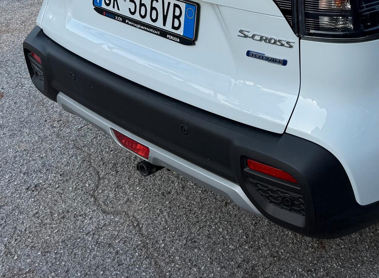 "DA VETRINA" Suzuki S-Cross 1.4 Hybrid 4WD AllGrip +GANCIO