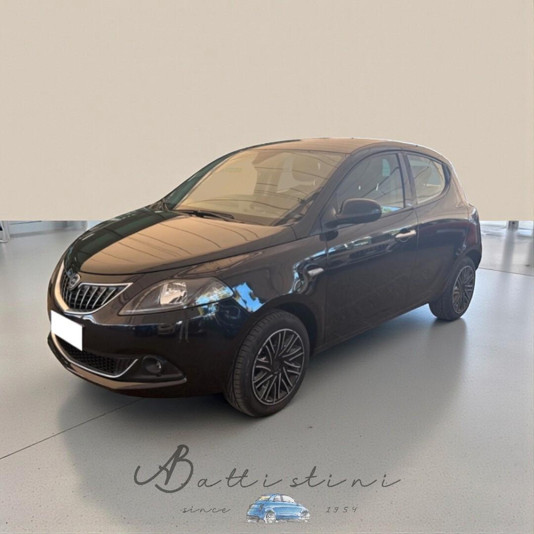 Lancia Ypsilon 1.0 FireFly 5 porte S&S Hybrid Gold