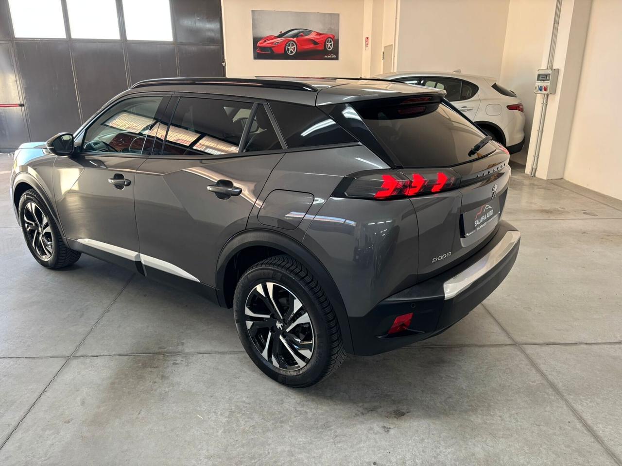 Peugeot 2008 Allure Navi Pack