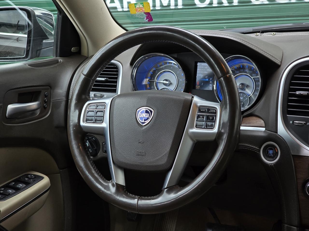 Lancia Thema 3.0 V6 Multijet II 239 CV Executive