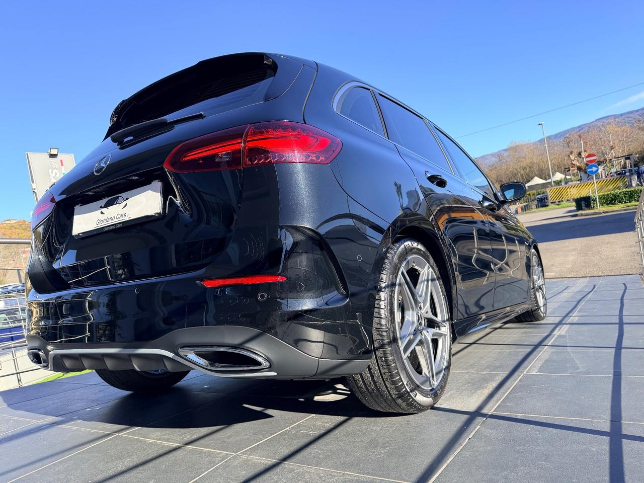 Mercedes-benz B 180 d Automatic AMG Line Premium Plus