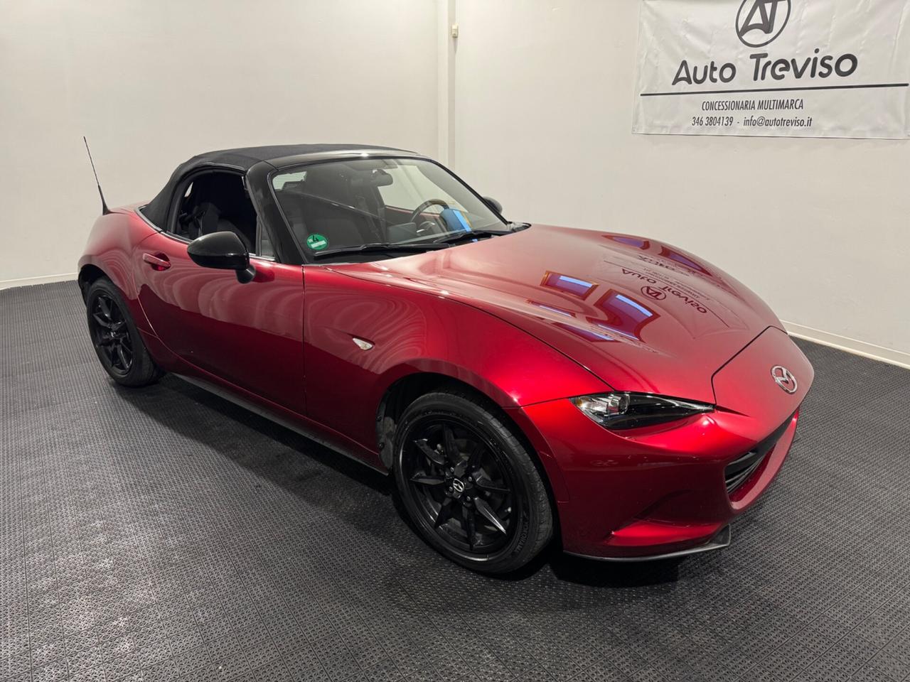 Mazda MX-5 1.5L Skyactiv-G Exceed