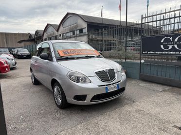 Lancia Ypsilon 1.2 69 CV Platinum