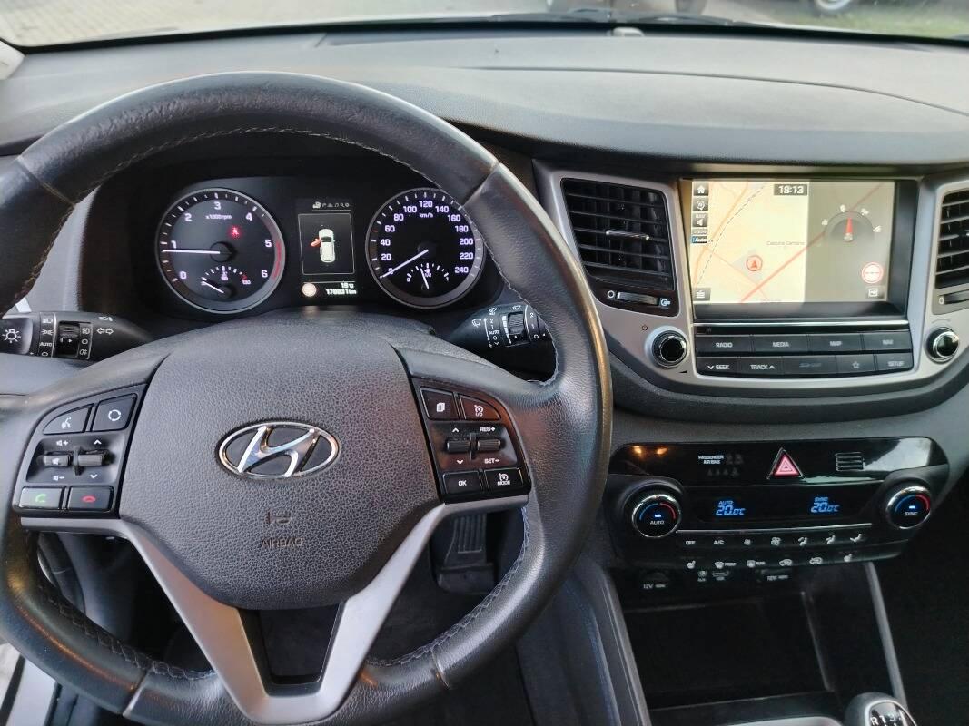 Hyundai Tucson 1.7 crdi Sound 2wd 115cv