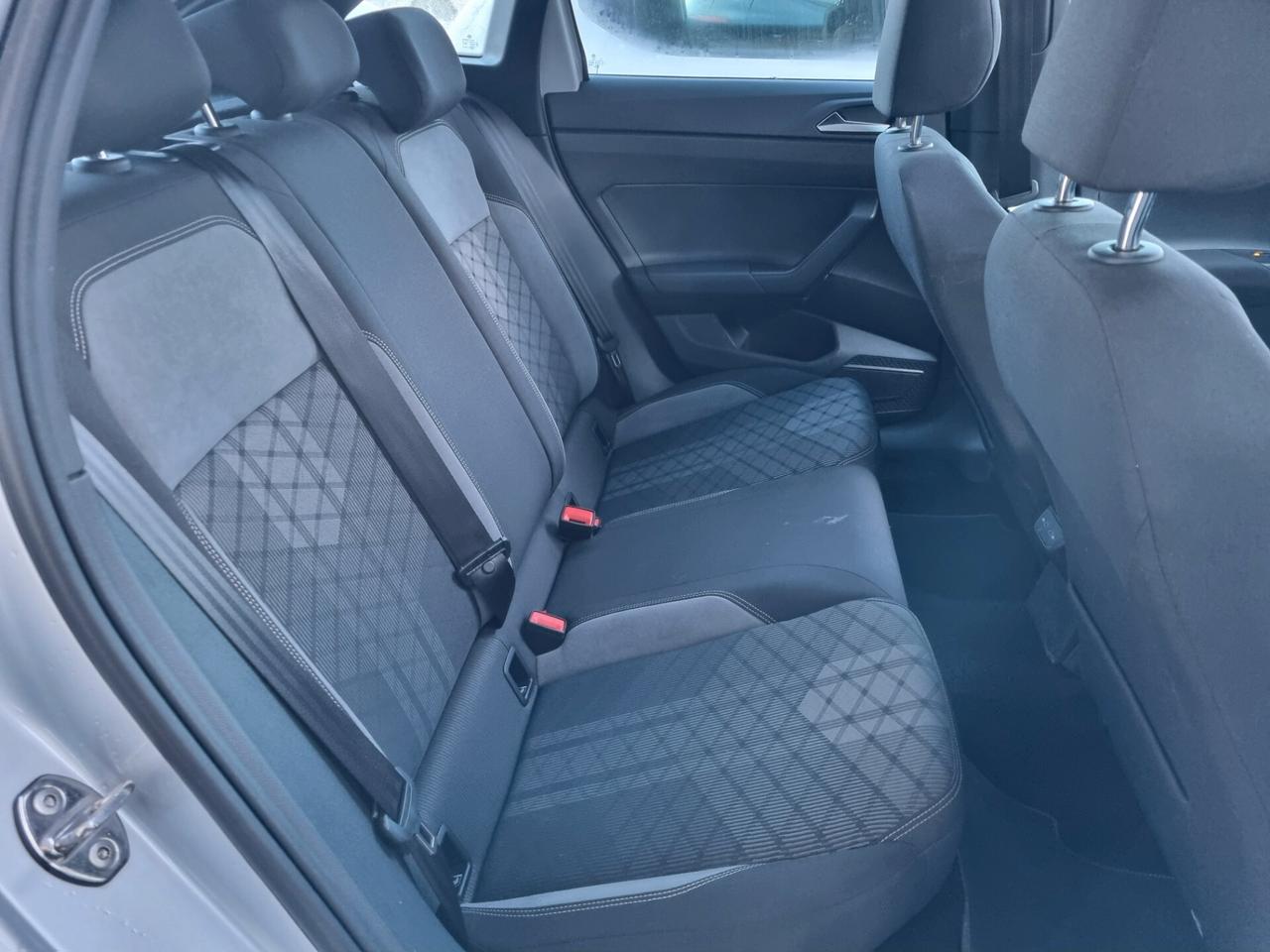 Volkswagen Taigo 1.0 TSI 115 CV R-Line