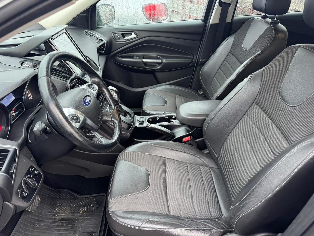 Ford Kuga 2.0 TDCI 150 CV S&S 4WD Titanium