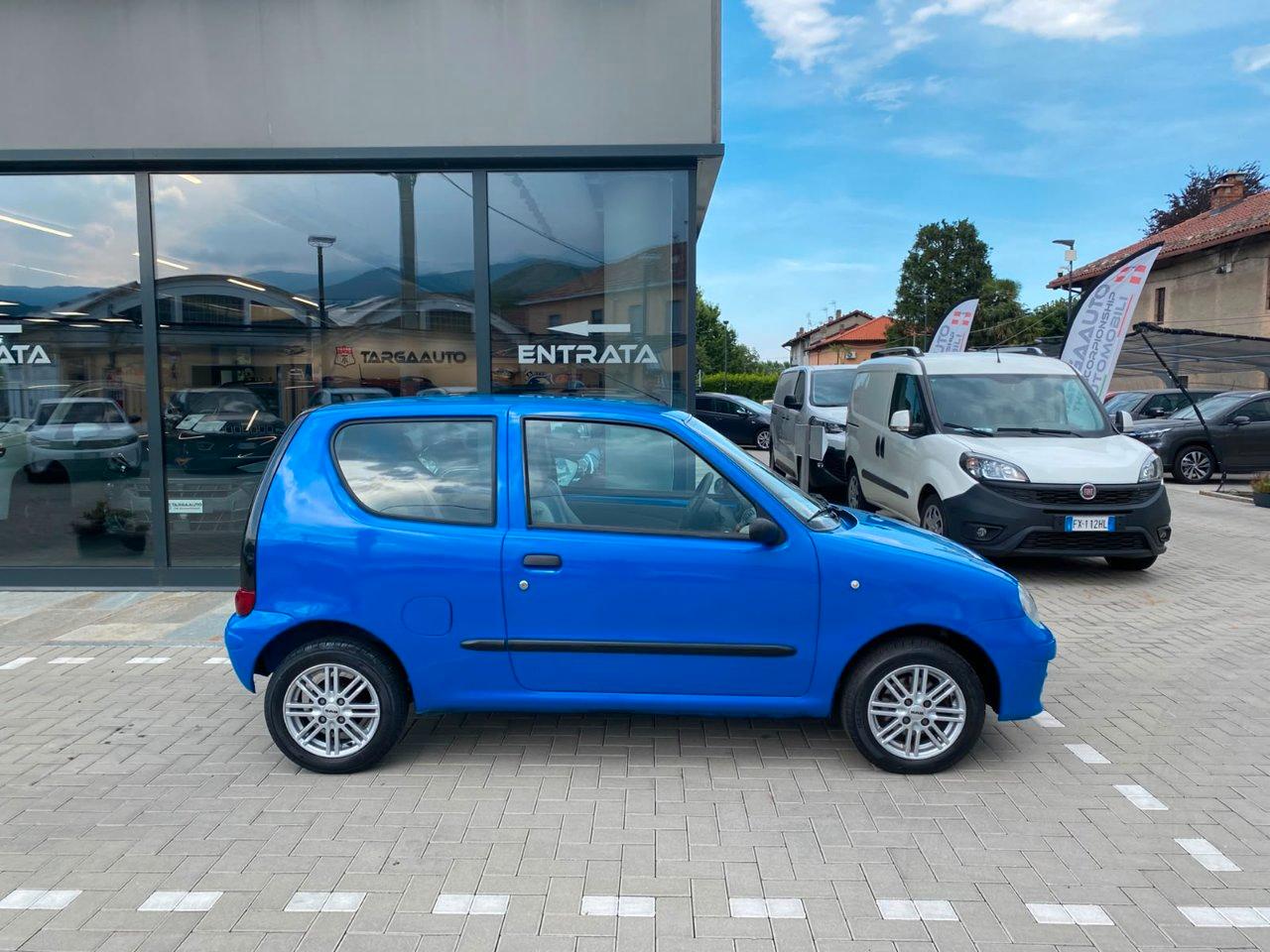 Fiat 600 1.1 Active (class)