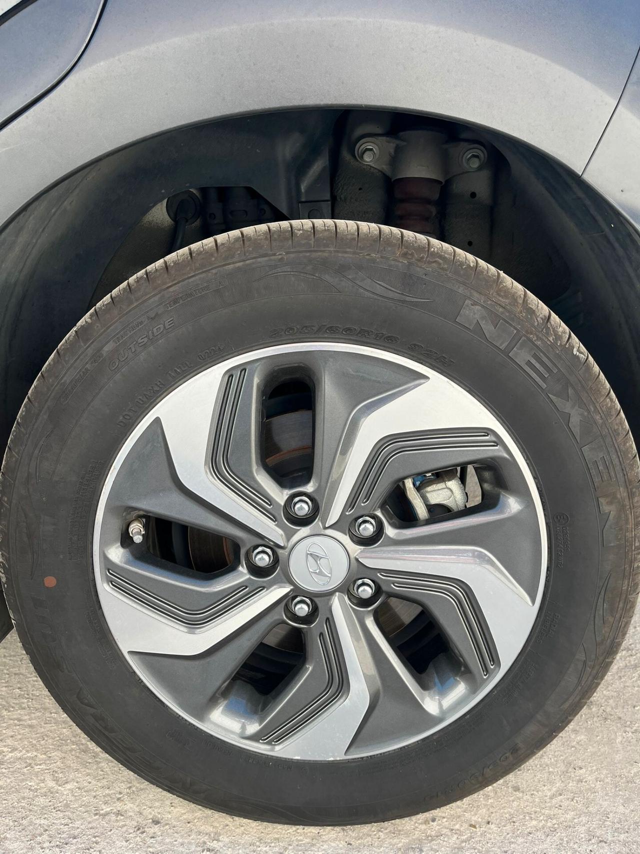 Hyundai Kona HEV 1.6 DCT XLine