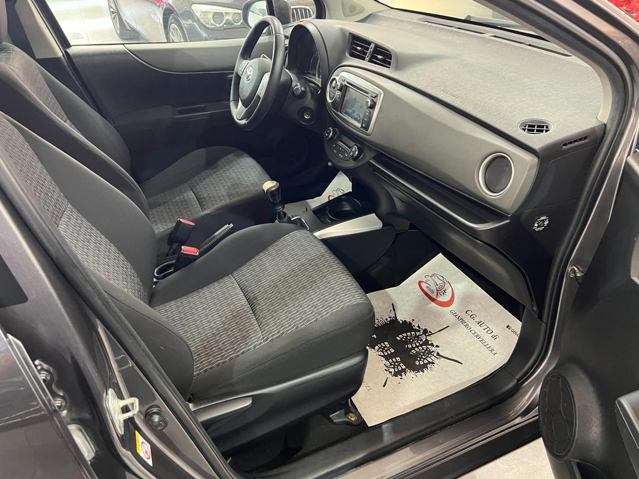 Toyota Yaris 1.0 69 CV - LOUNGE - 2014