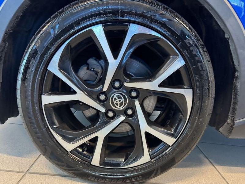Toyota C-HR 1.8 Hybrid CVT Style