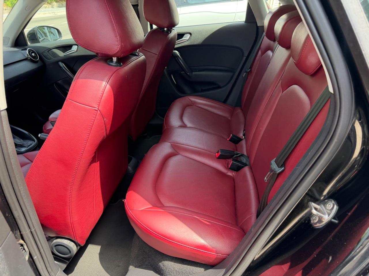 Audi A1 1.6 TDI S tronic Ambition