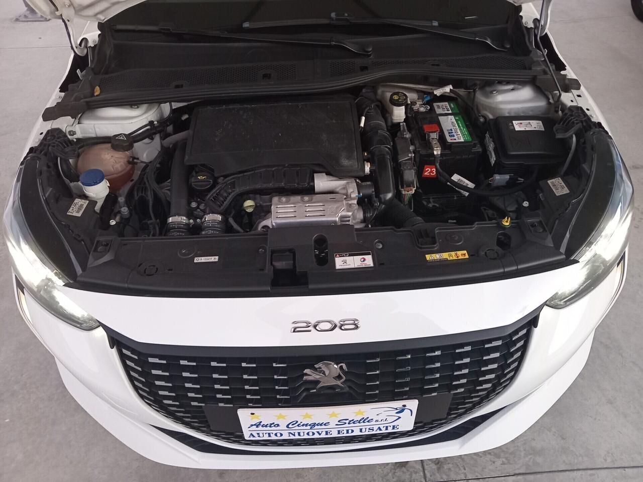 Peugeot 208 BENZ.1.2 C.V 100 AUTOM PER NEO PATENTATI