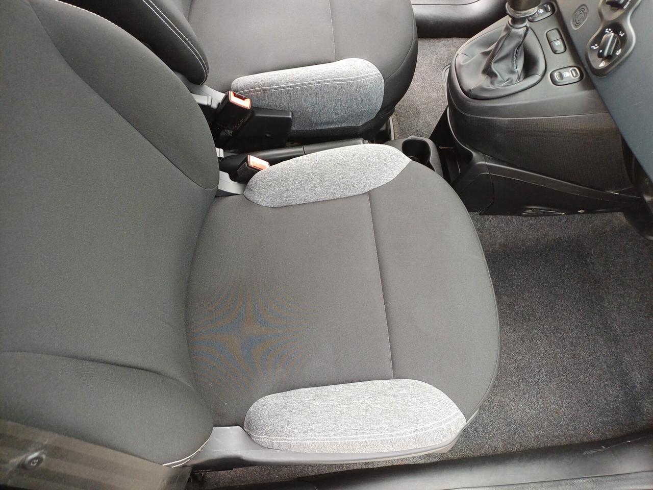 Fiat Panda 1.0 Hybrid Pop Van 2 posti