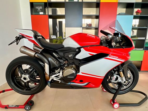 DUCATI PANIGALE R ALLESTIMENTO SUPERLEGGERA