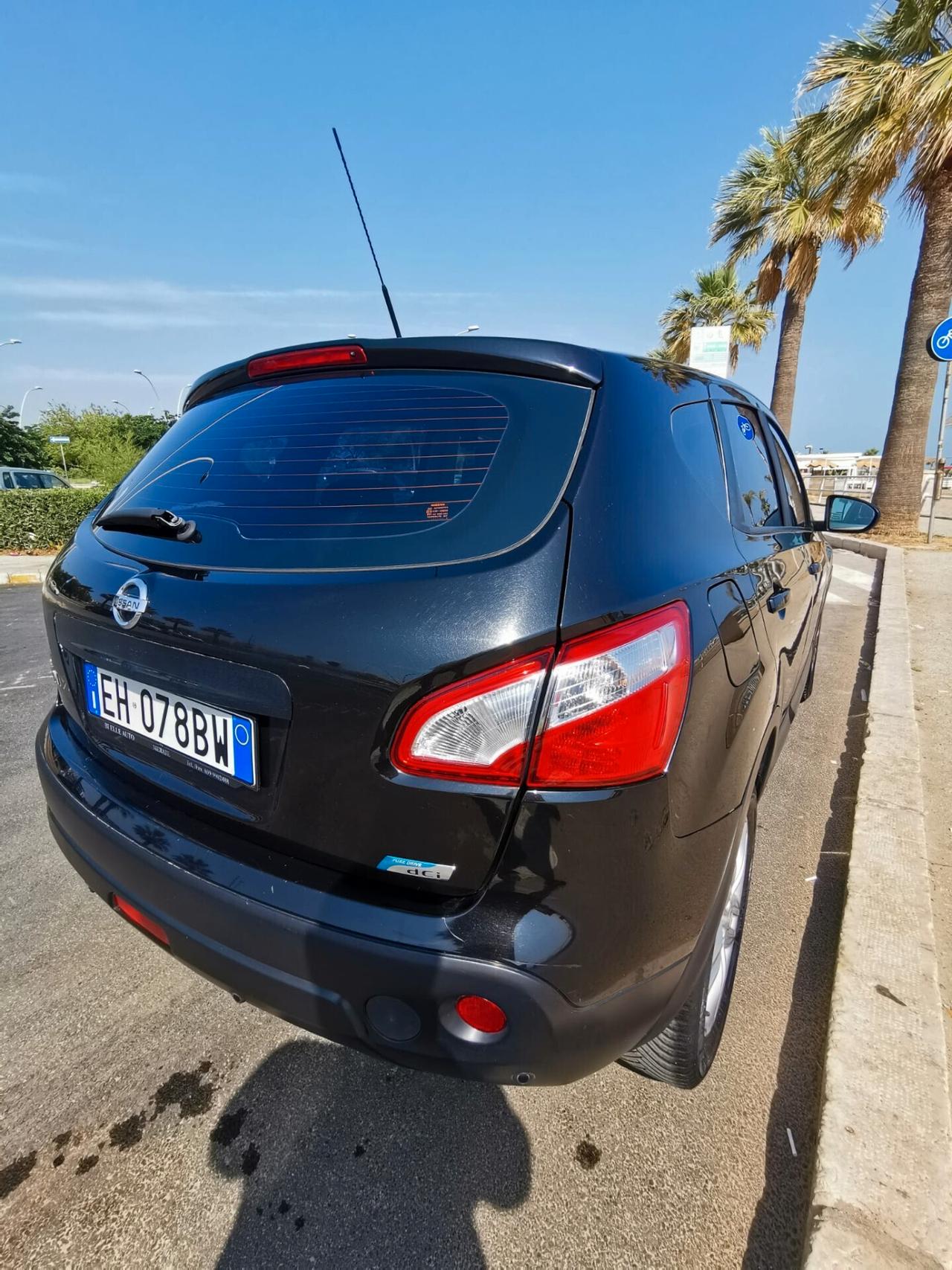 Nissan Qashqai 1.5 dCi DPF Tekna 2011