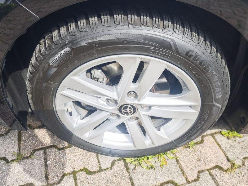 Toyota Corolla Touring Sports 1.8 Hybrid Business
