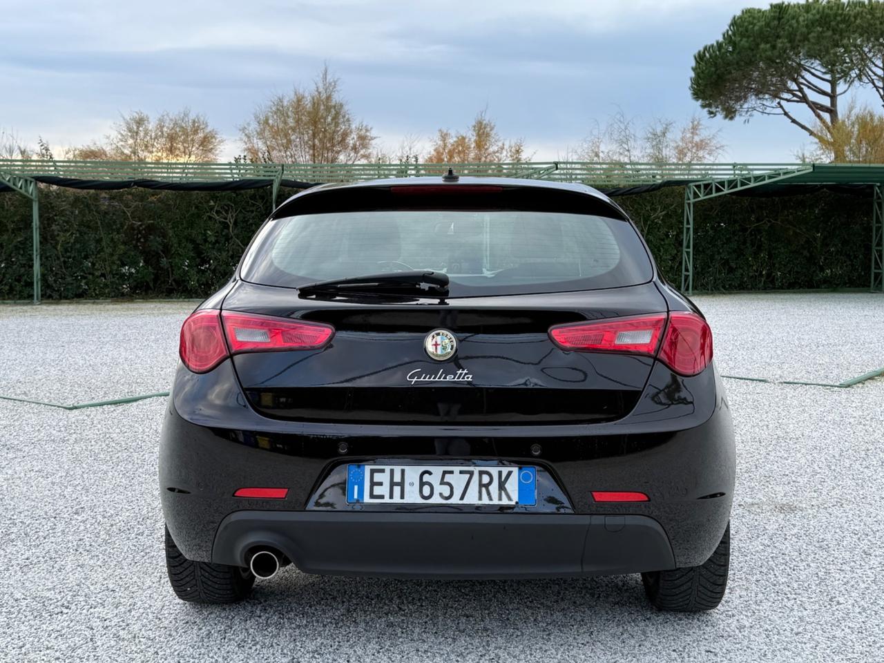 Alfa Romeo Giulietta 1.6 JTDm-2 105 CV Distinctive