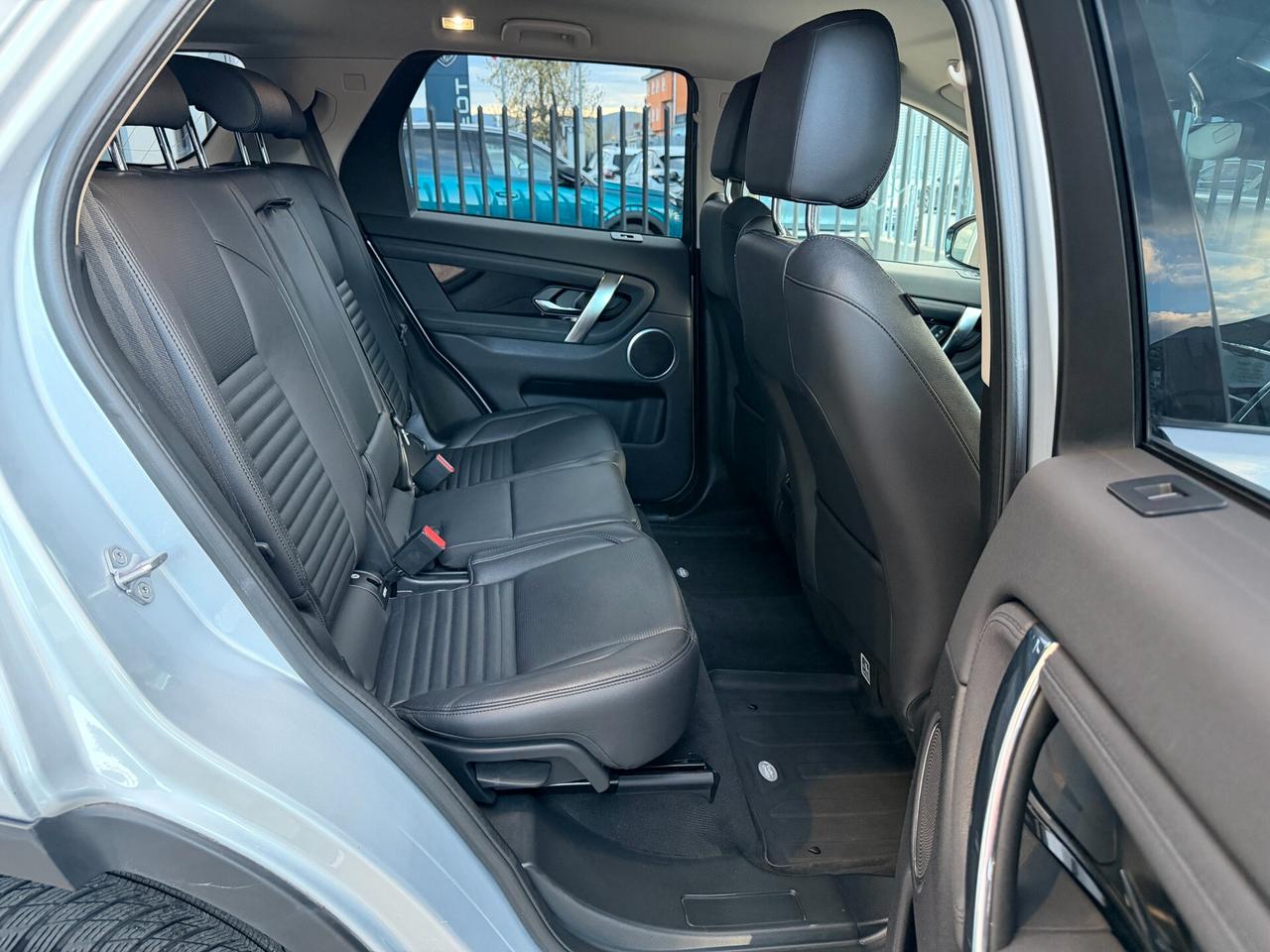 Land Rover Discovery Sport 2.0 TD4 163 CV AWD Auto SE