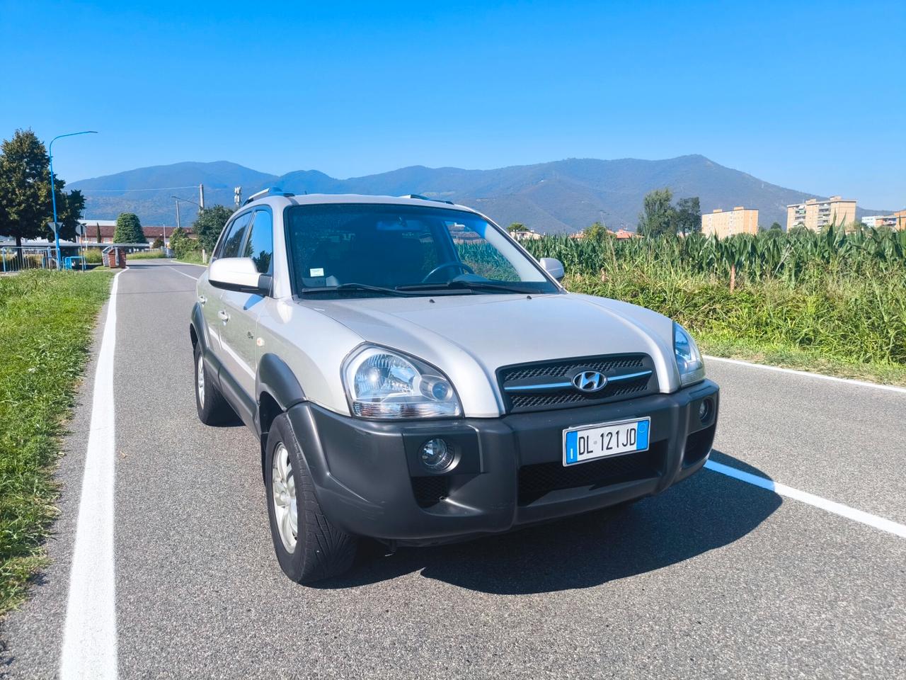 HYUNDAI TUCSON 4WD 2,0 G.P.L-KM 75000-
