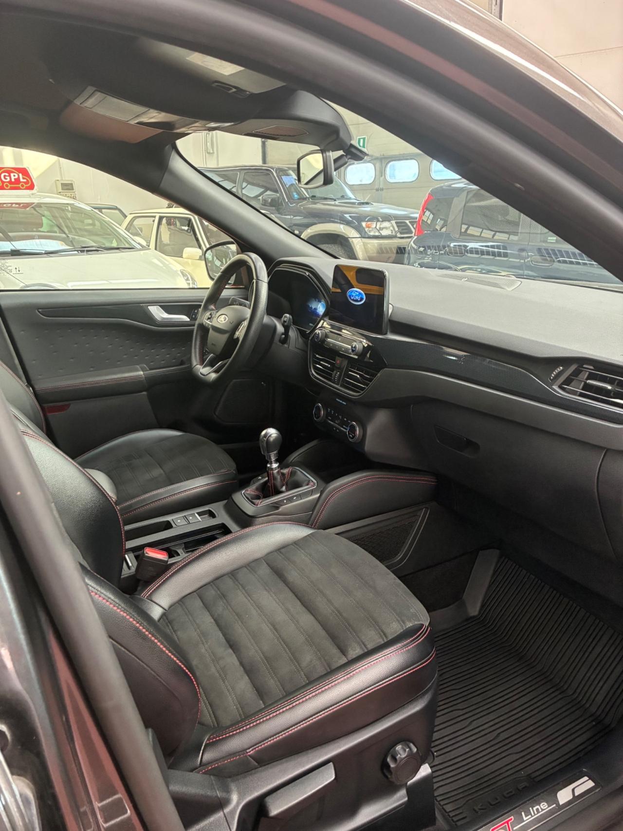 Ford Kuga 1.5 EcoBoost 150 CV S&S 2WD aut. ST-Line